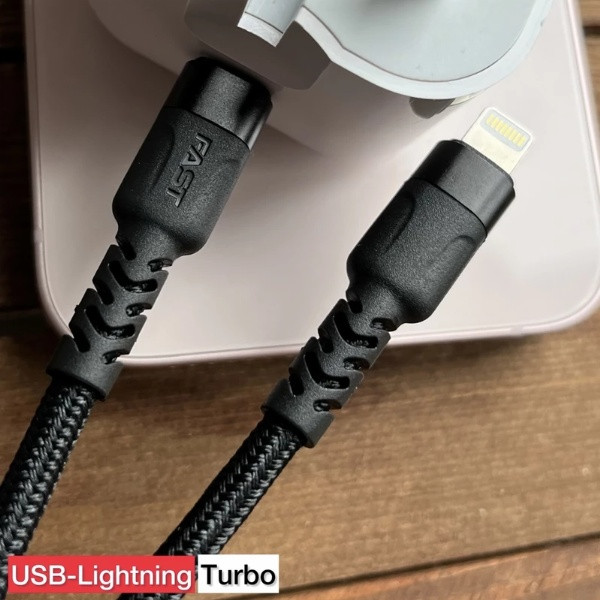کابل تبدیل USB-C به لایتنینگ توربو مدل 15 pro max طول 1 متر