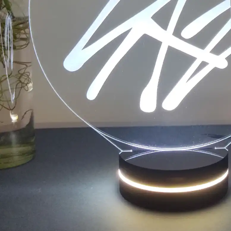 چراغ خواب مدل گروه Stray Kids