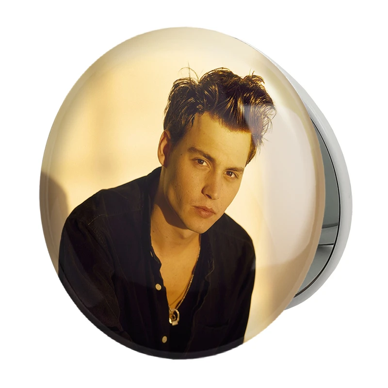 آینه جیبی خندالو طرح جانی دپ Johnny Depp مدل تاشو کد 3293 