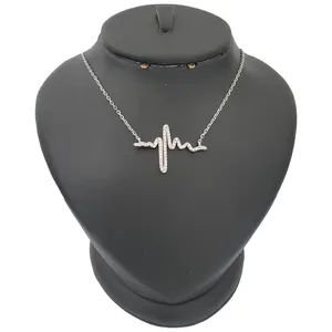 گردنبند نقره زنانه ترمه ۱ مدل ضربان کد smed 1113