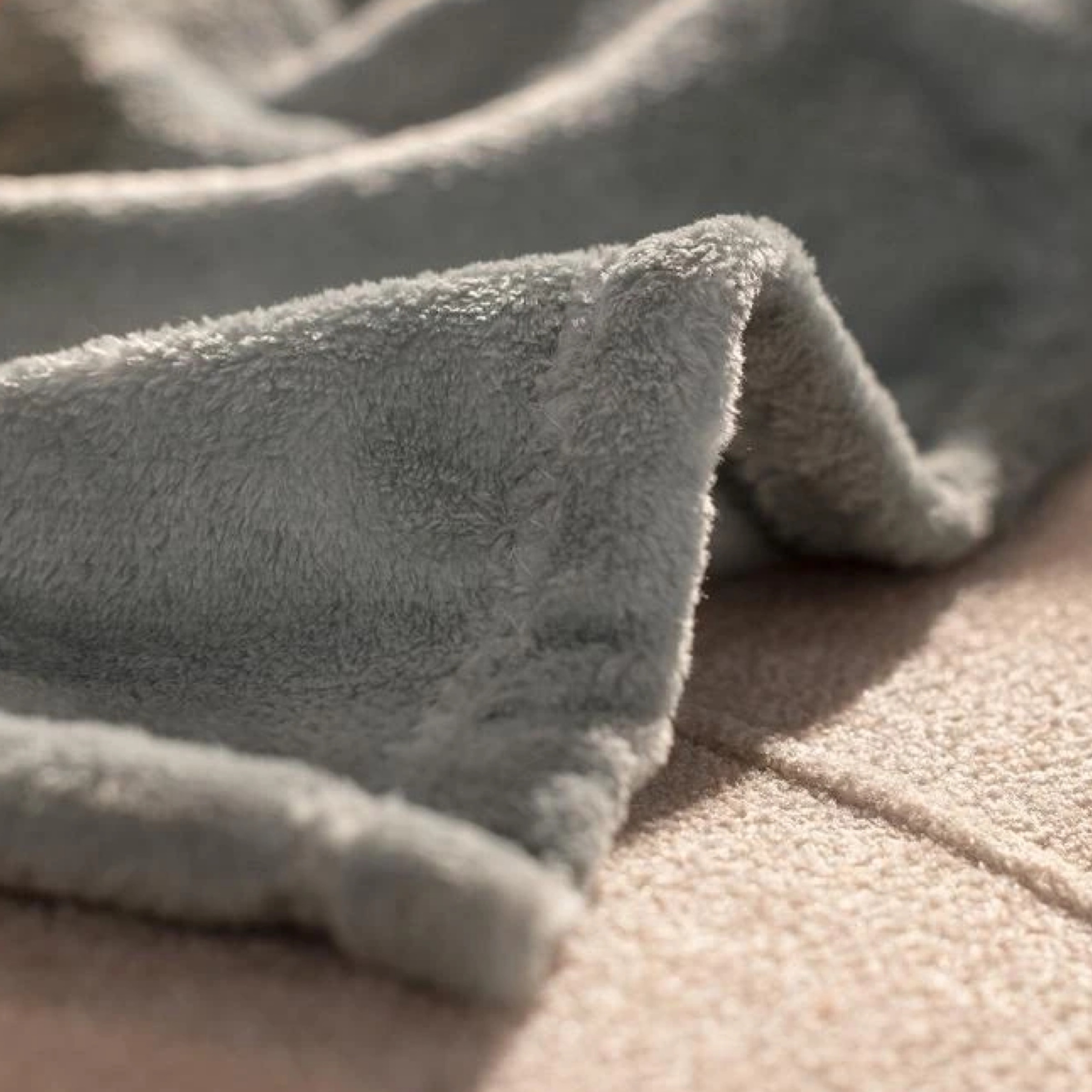 شال مبل مادام کوکو مدل Esmeraude سایز 130x170 سانتی متر