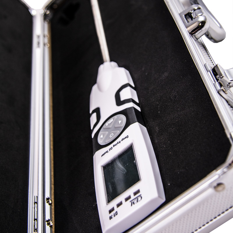 تستر کیفیت روغن های خوراکی سی ای ام مدل DT-70 تستر کیفیت روغن های خوراکی سی ای ام مدل DT-70