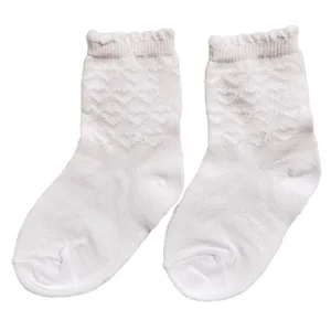 جوراب دخترانه سانتاگوستینو مدل 67386 قلبی رنگ سفید