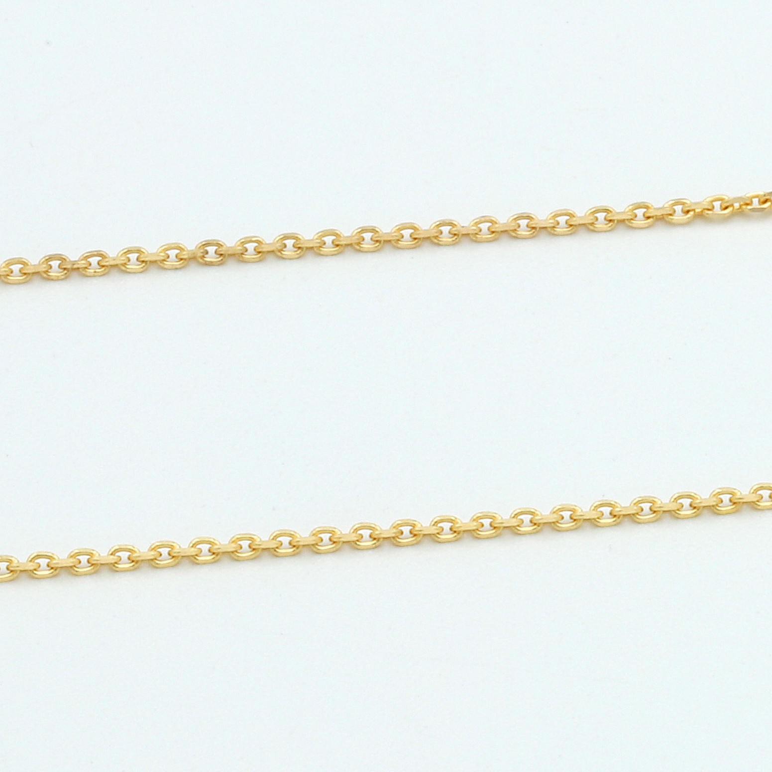 نیم ست طلا 18 عیار زنانه کد 818 نیم ست طلا 18 عیار زنانه کد 818