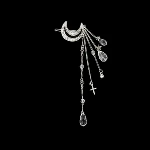 گیره مو زنانه مدل چفتی طرح ماه نگینی آویز دار