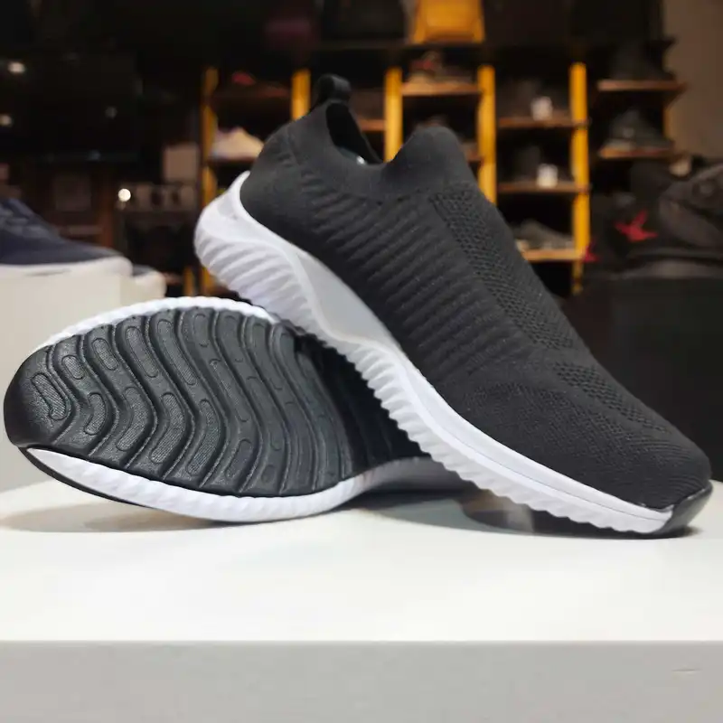 کفش پیاده روی مدل bounce bbnd bkwh-125001025