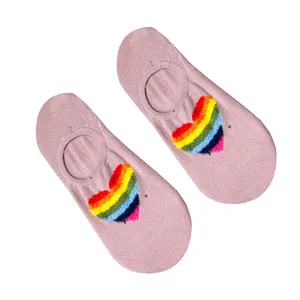 جوراب دخترانه مدل کالج قلب برجسته کد 06