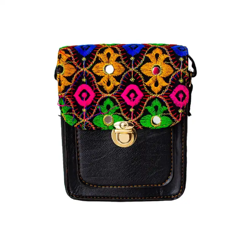 کیف رودوشی زنانه مدل مالمو سوزن دوزی قفل دار کد K1