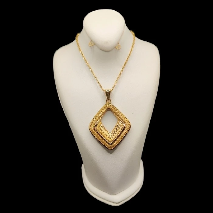 گردنبند زنانه مدل قلم زنی کد 5400