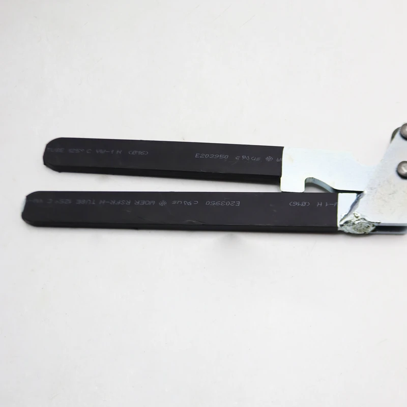 عکس شماره 2 : انبر پانچ کناف مدل هیپو کد yp-kanaf-32cm