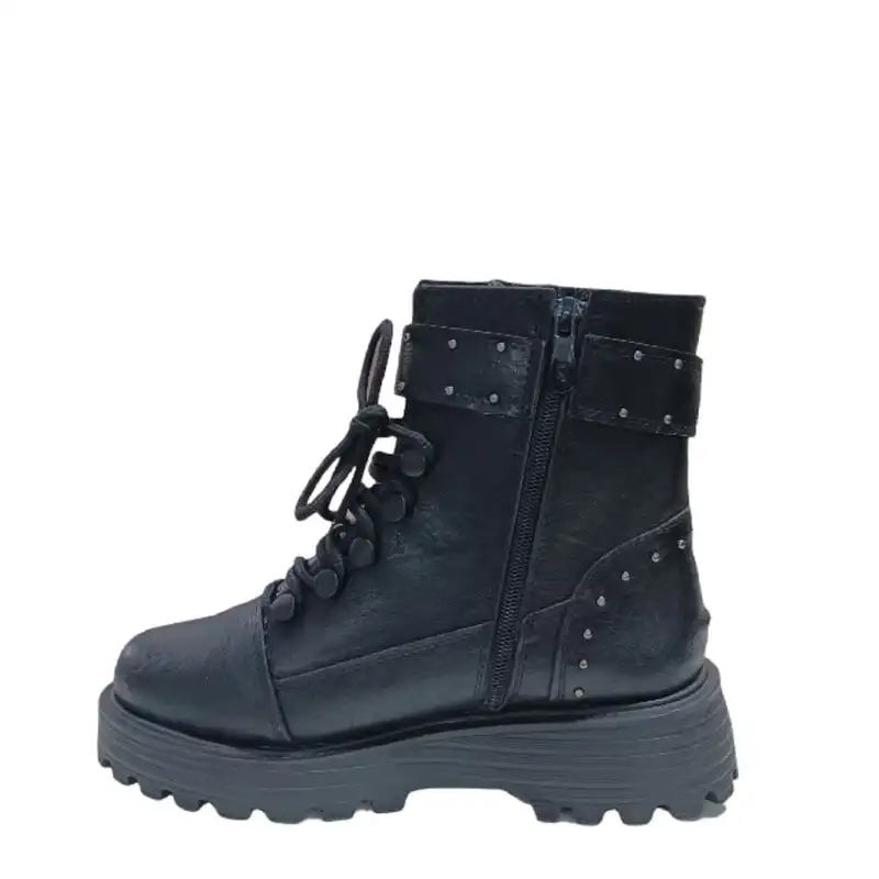 نیم بوت زنانه مدل ساق متوسط سگک دار