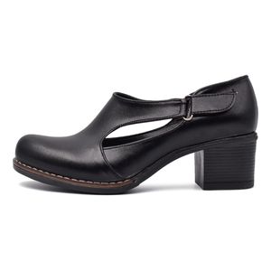 نقد و بررسی کفش زنانه مدل کلارا کد 6867-2 توسط خریداران