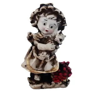 مجسمه  مدل دختر و گربه ملوس کد 168