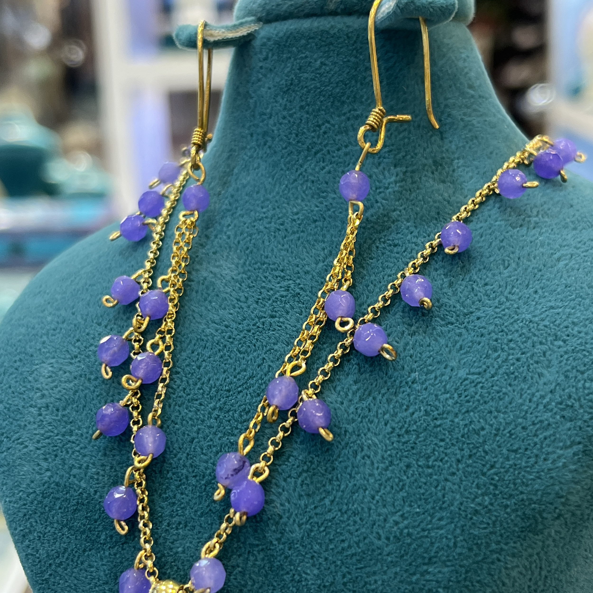 نیم ست نقره زنانه مدل دستساز مزین به عقیق کبود یمانی 34-351