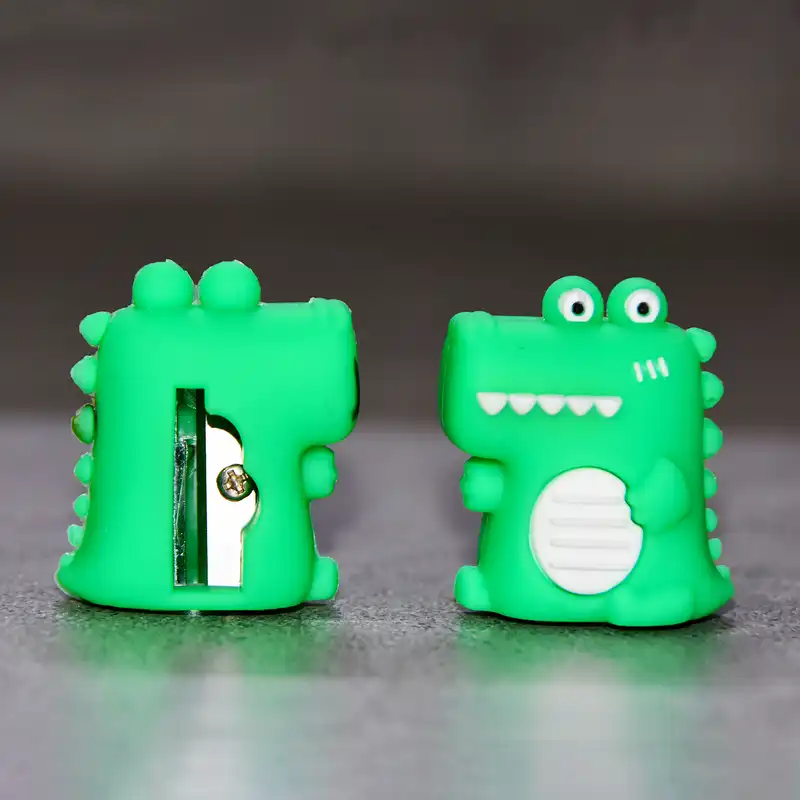 تراش مدل فانتزی سیلیکونی تمساح کد 12