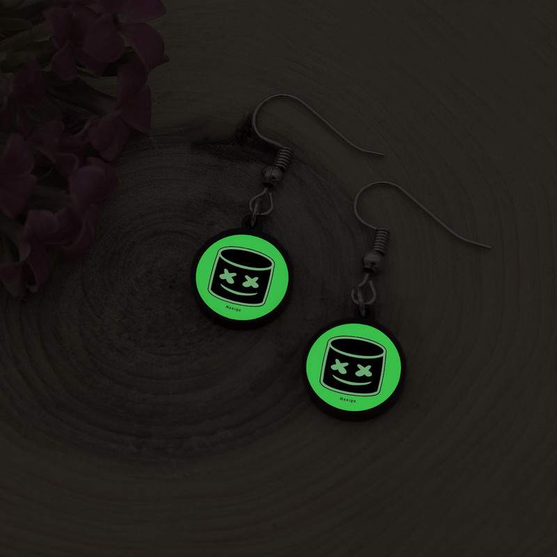 گوشواره زنانه ناکسیگو مدل شب تاب طرح دی جی مارشملو کد ES8146 گوشواره زنانه ناکسیگو مدل شب تاب طرح دی جی مارشملو کد ES8146