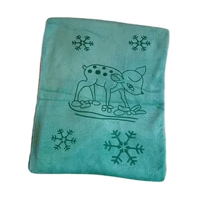 حوله مدل غزال کد 7075سایز 70x135 سانتی متر