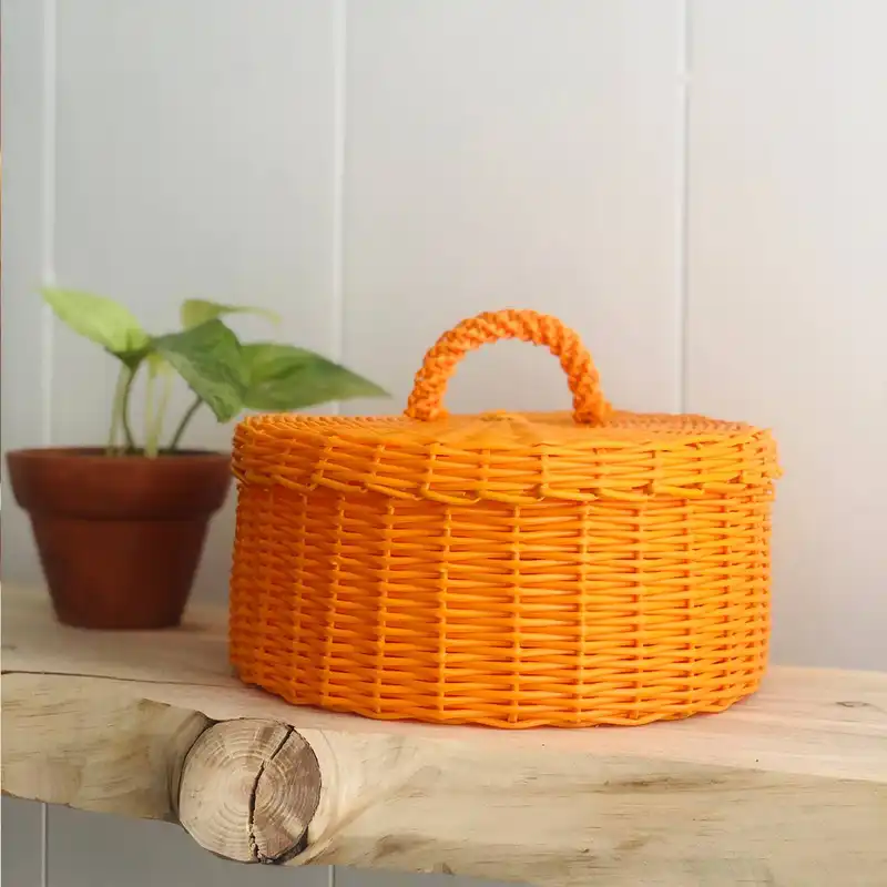 سبد حصیری مدل نسیم