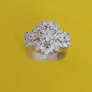 انگشتر نقره زنانه مدل Gh32