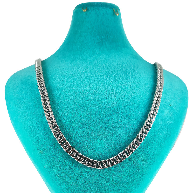 گردنبند مردانه سلین کالا مدل اسپرت طرح کارتیه COD-19 گردنبند مردانه سلین کالا مدل اسپرت طرح کارتیه COD-19