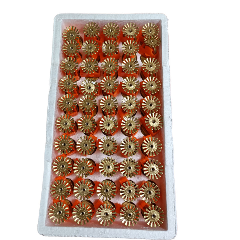 اسپرینکلر شاهان مدل سه چهارم برنجی بسته 50 عددی