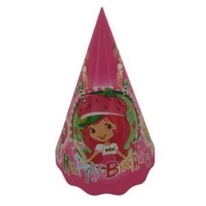 کلاه تولد طرح دختر توت فرنگی