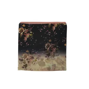 روسری زنانه مدل گلدار کد 2111