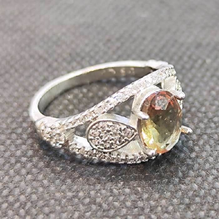 انگشتر نقره زنانه مدل سنگ الکساندریت کد 544