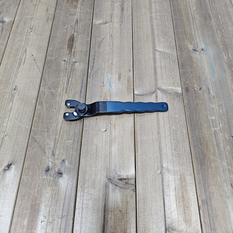 آچار فرز فک متحرک باس مدل POWER_TOOLS