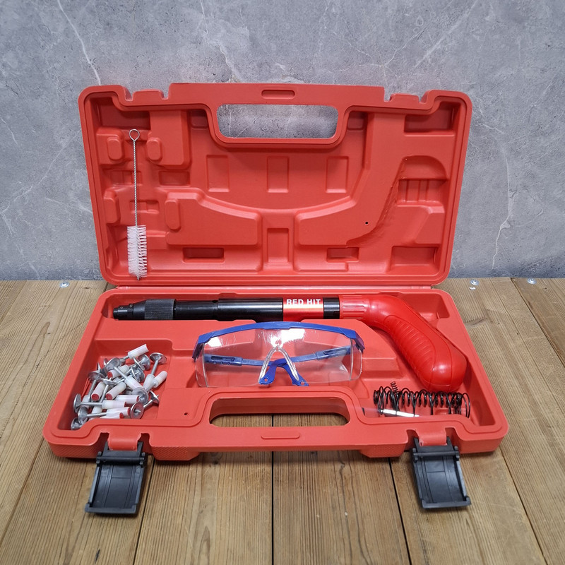 میخ کوب رد هیت مدل 0010 سایز 20- 50 میلی متر به همراه 20 عدد میخ چاشنی مجموعه 29 عددی