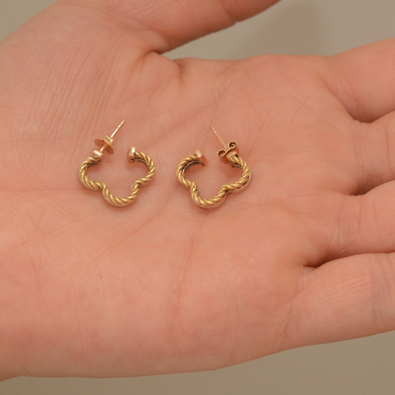 گوشواره میخی طلا 18 عیار زنانه طلای مستجابی مدل گل کد 5412 - 2