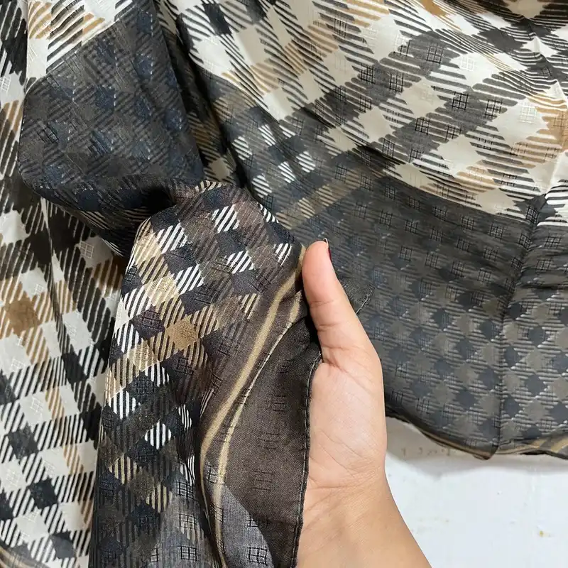 شال زنانه مدل چهارخانه نخی