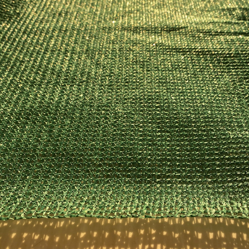 توری شید گلخانه مدل هشتاد درصد رخشان سهند طول 100 متر