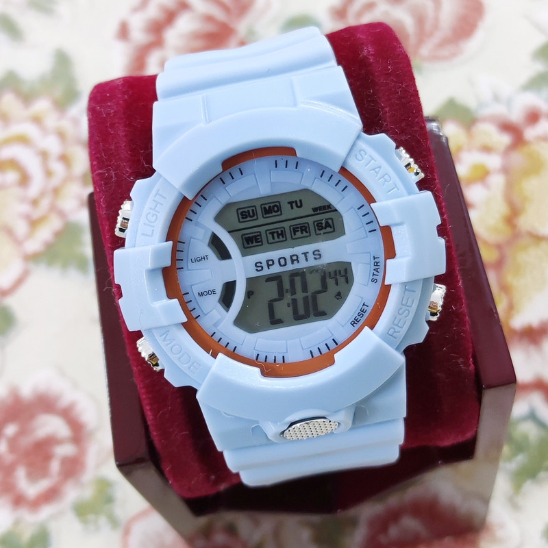 ساعت مچی دیجیتال بچگانه کد 03 ساعت مچی دیجیتال بچگانه کد 03