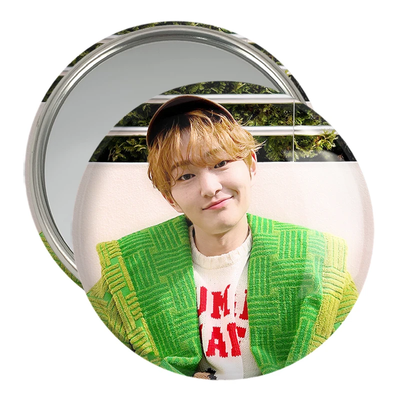 آینه جیبی خندالو مدل اونیو گروه شاینی Shinee  کد 21308