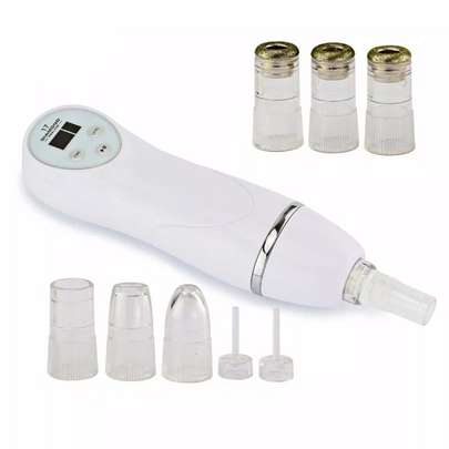 معرفی بهترین برند دستگاه پاکسازی صورت