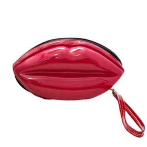 کیف لوازم آرایش زنانه طرح لب مدل 001