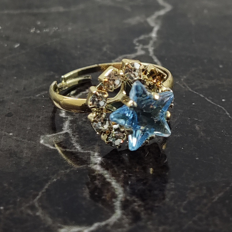 انگشتر دخترانه سلین کالا مدل توپاز طرح ستاره کد 1