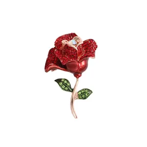 گل سینه زنانه مدل Rose