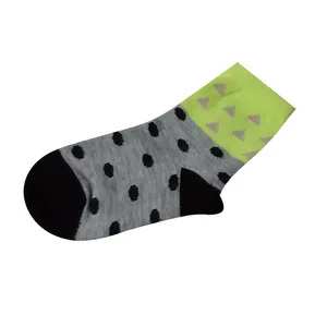  جوراب دخترانه کد 023