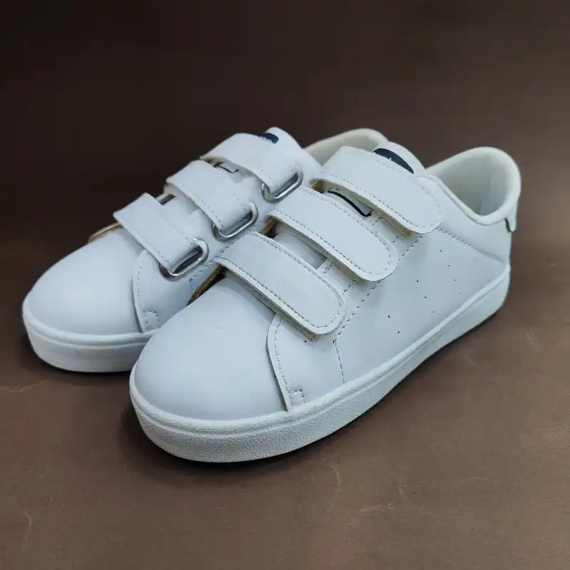 کفش مخصوص پیاده روی مدل 2025 L