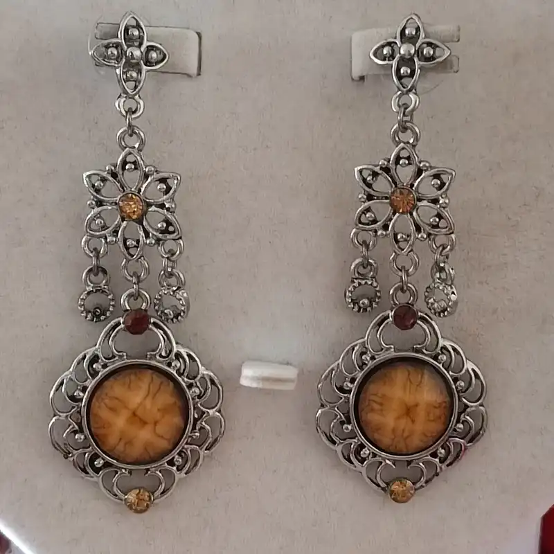 گوشواره زنانه مدل سلطنتی