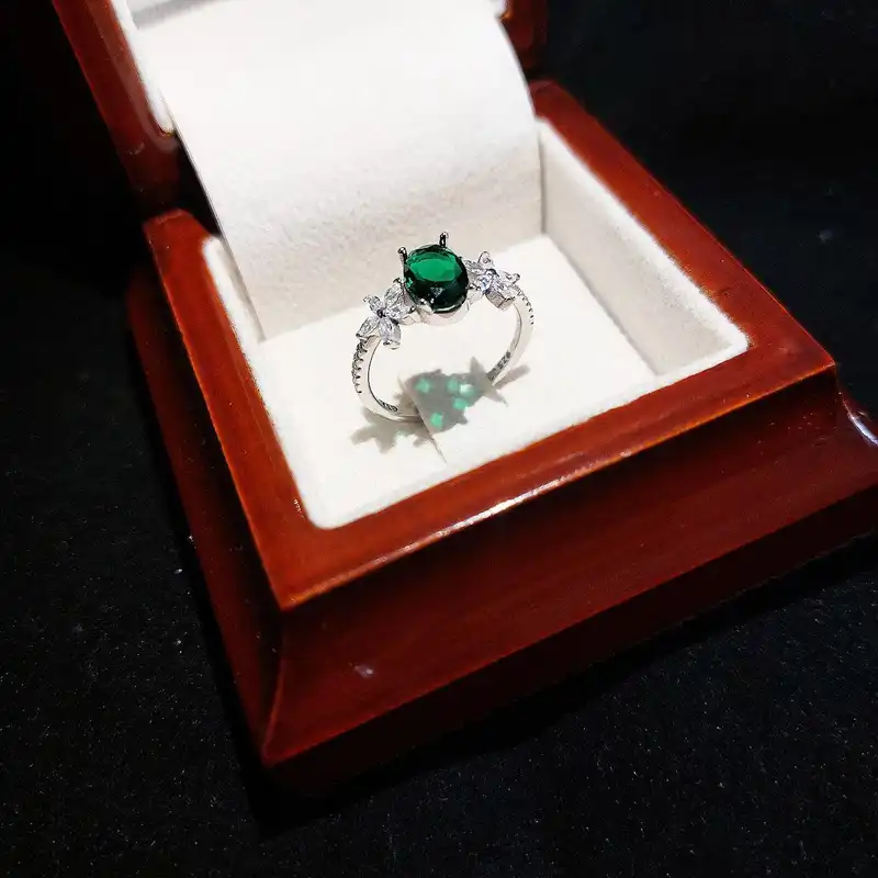 انگشتر نقره زنانه جی تی ای مدل جی نایس