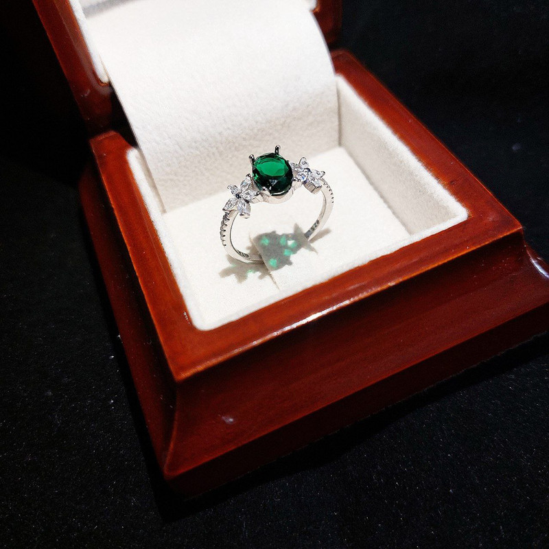 انگشتر نقره زنانه جی تی ای مدل جی نایس