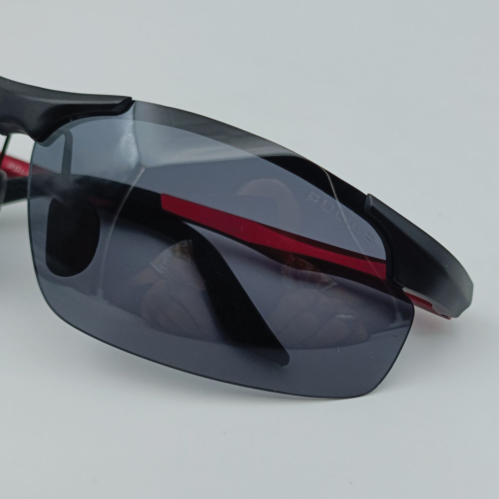 عینک آفتابی پلیس مدل PO16 -  - 11