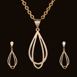 نیم ست طلا 18 عیار زنانه آمانژ کد D10012