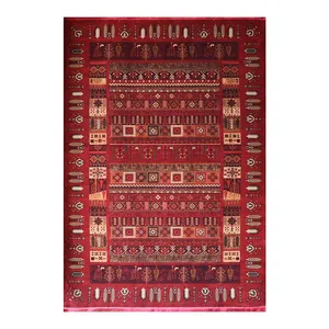 فرش ماشینی 700 شانه فرش هیوا زمینه قرمز لاکی حاشیه لاکی مدل درختی