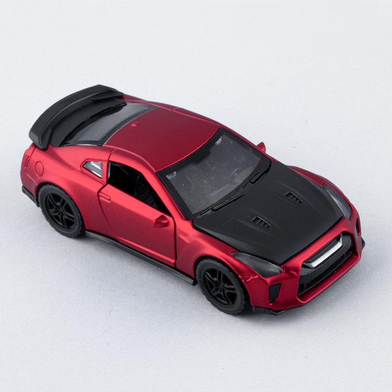 ماشین بازی مدل نیسان جی تی آر