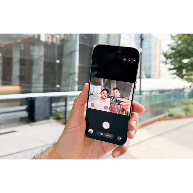 گوشی موبایل اپل مدل iPhone 17 CH دو سیم کارت ظرفیت 256 گیگابایت و رم 8 گیگابایت - نات اکتیو  - به همراه شارژر 20 وات اپل