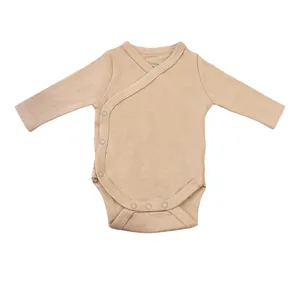 بادی آستین بلند نوزادی سی اند ای مدل 7902